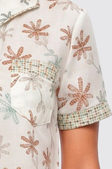 Blusa Com Vivos E Dobroes