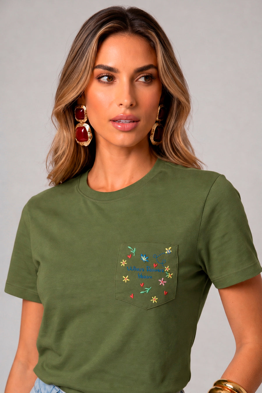 COR: VERDE OVER [colmeia-image:28d5991d-d7e7-4415-ab69-7a99385d284d]