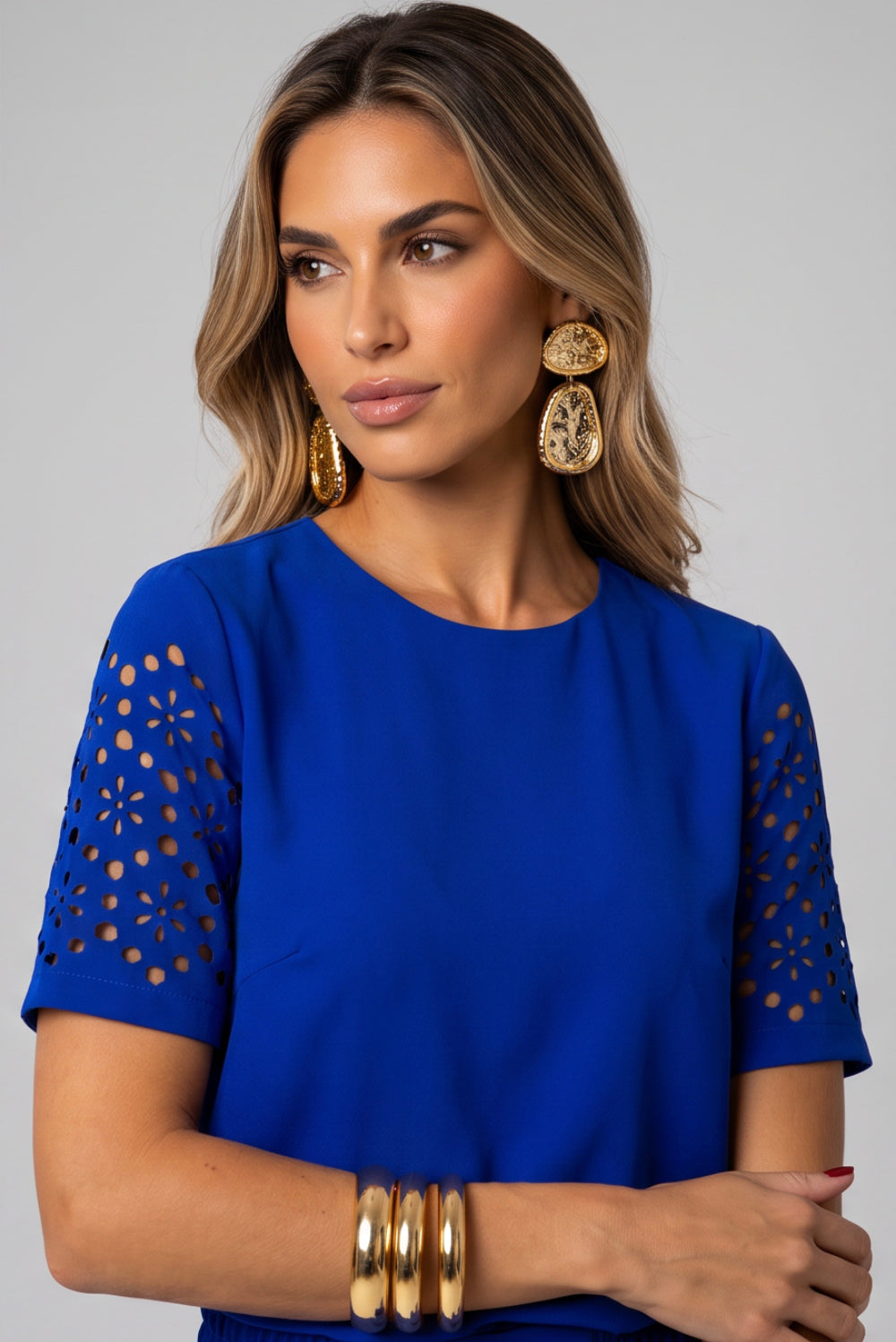 COR: AZUL CARBONO [colmeia-image:50893ede-b7bd-4f04-b3f3-1aab9893947c]