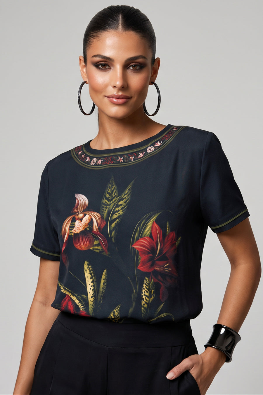 COR: ESTAMPADO [colmeia-image:8cc7d75c-fbb2-4646-8f01-499fe3302b24]