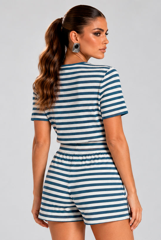 COR: AZUL INDIGO [colmeia-image:dcd26256-c9e9-46e1-b8d5-1bd43daecf28]