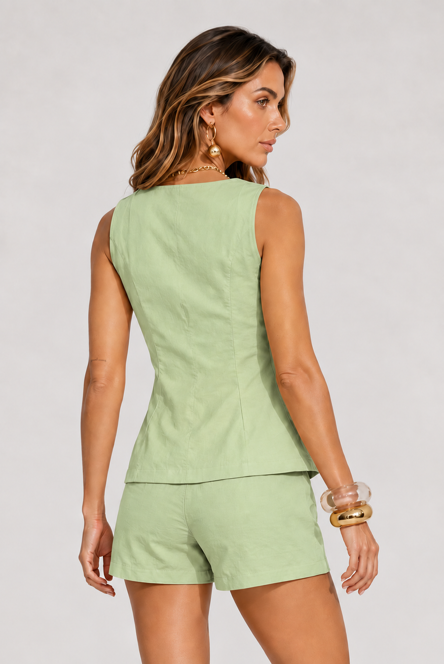 COR: VERDE [colmeia-image:485b99a4-3624-4bc7-9519-0e61a330d34d]