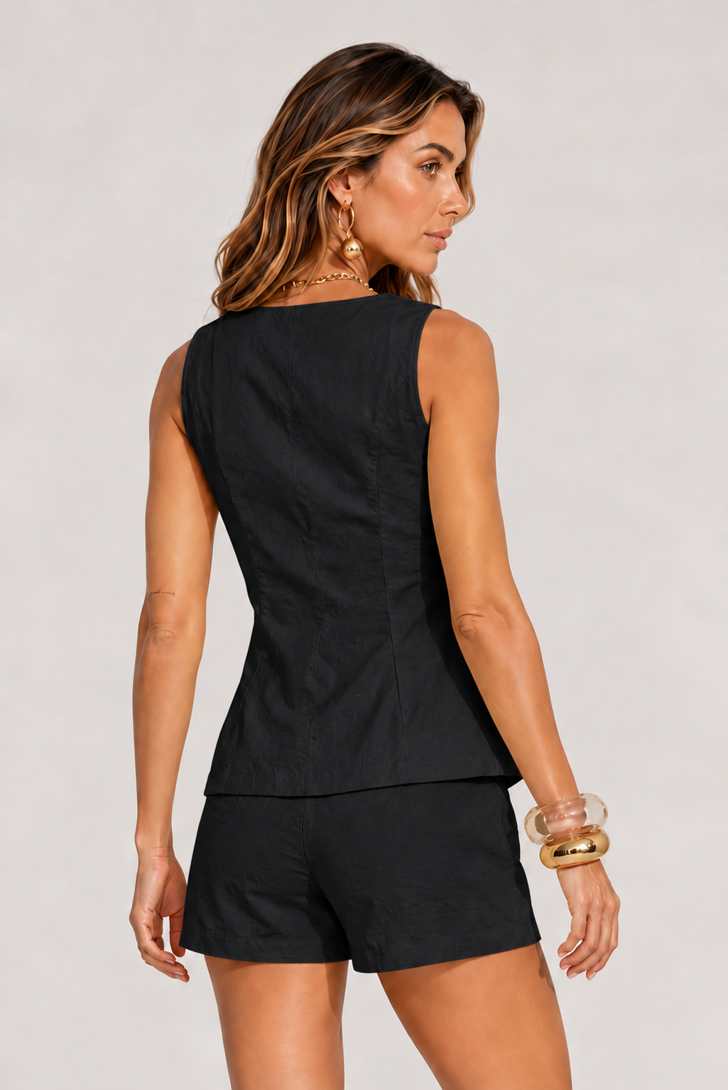COR: PRETO [colmeia-image:8bdbfd06-f9b4-4fb8-8579-bda0e20be40c]
