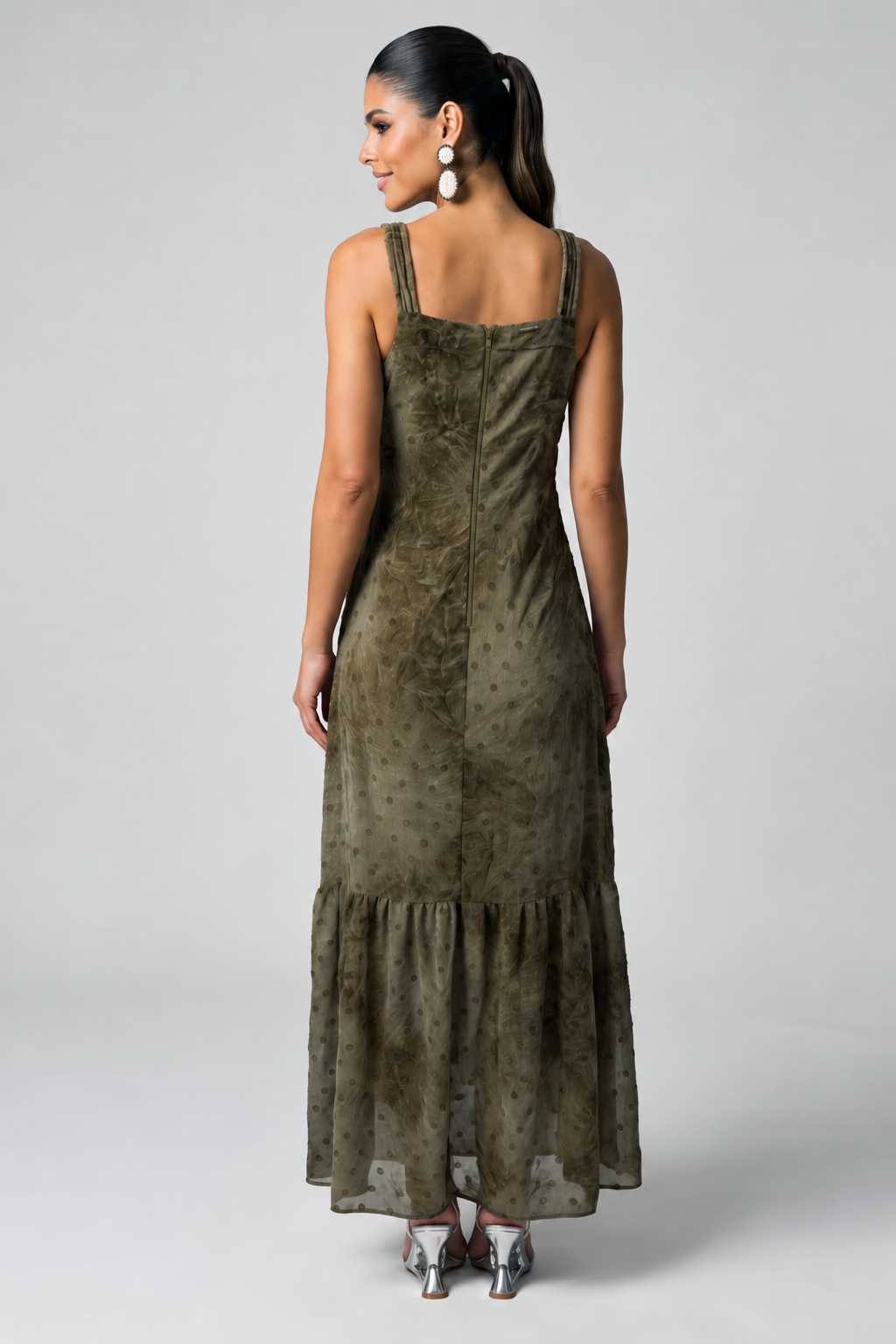 COR: VERDE OLIVA [colmeia-image:14b3f82f-d2a2-4add-9f77-4f2727fa2a61]
