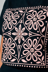 COR: PRETO [colmeia-image:24946400-79a4-4920-a825-97175084e6c3]