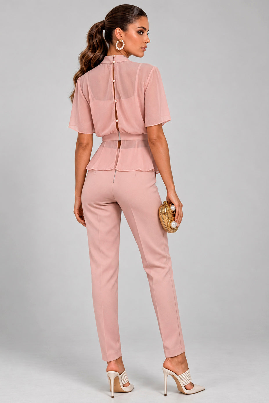 COR: ROSA SECO [colmeia-image:ad374bca-c22d-4858-b8a6-be02265b95af]