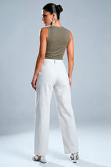 COR: OFF WHITE [colmeia-image:2a1103d7-a5b2-45a5-ad86-19ff676a9515]