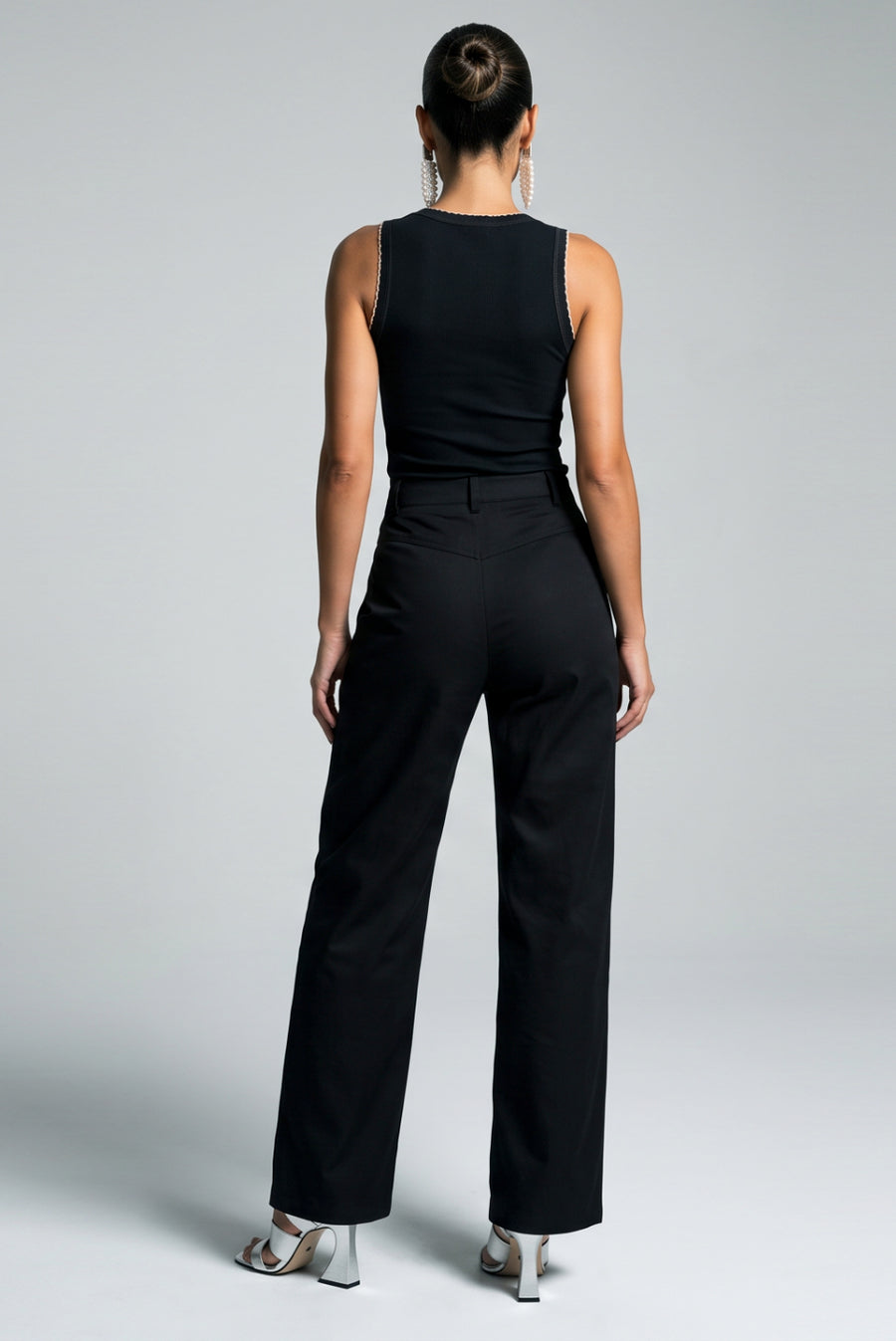 COR: PRETO [colmeia-image:485a05e5-95cf-4cfd-a61e-e0f39edbc228]