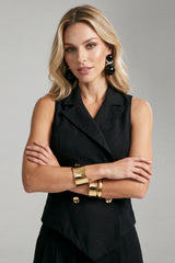 COR: PRETO 0002 [colmeia-image:c70b7ff5-8863-4bf5-a237-9c1d6763c8b6]