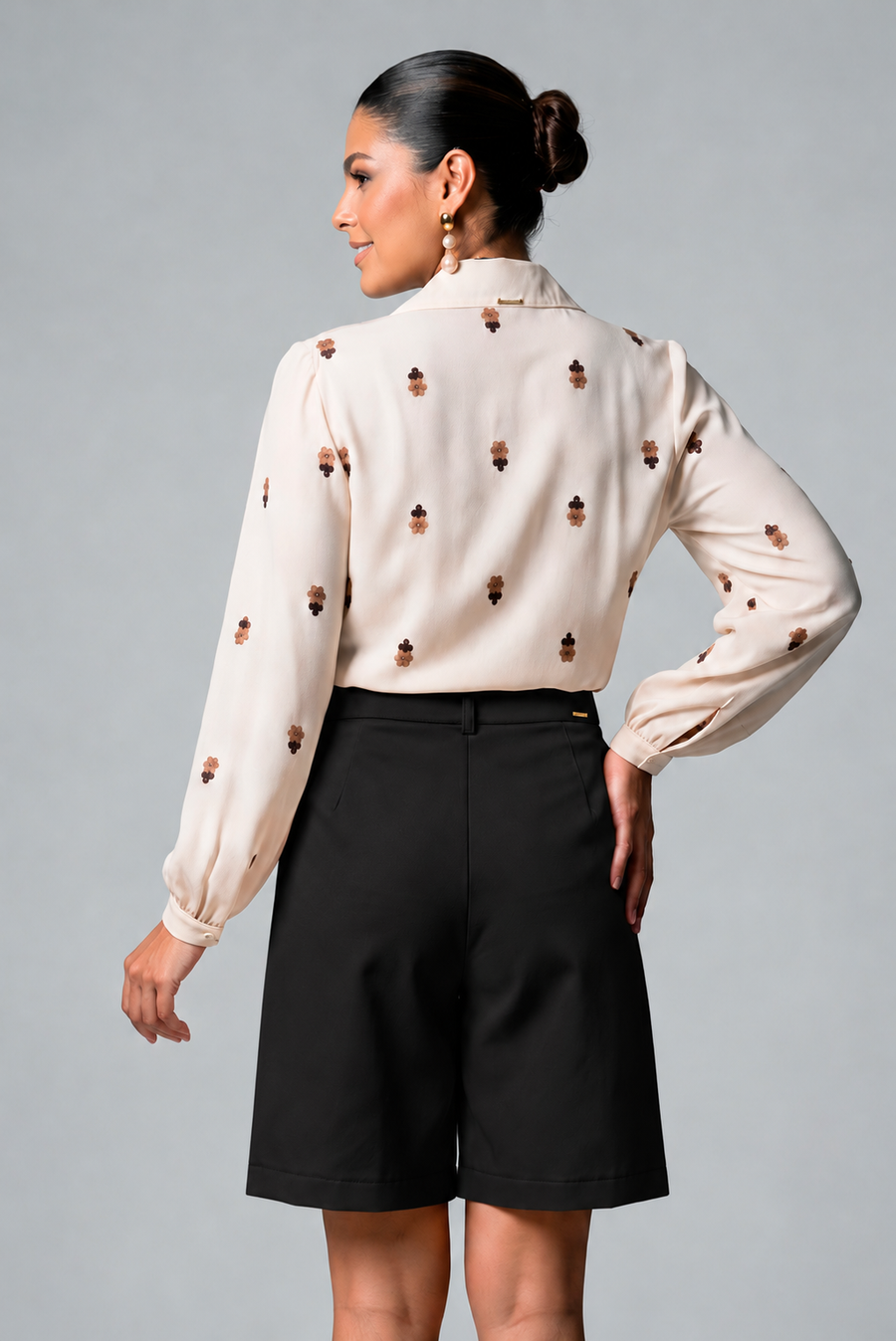 COR: PRETO [colmeia-image:5252fd52-f056-4984-a87e-af5dea50333a]