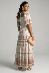 COR: ESTAMPADO [colmeia-image:0976e1a2-22e5-401b-930a-c325d6e8a004]