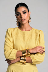 COR: AMARELO [colmeia-image:06e47995-8531-4966-a389-da3a12dc2b26]