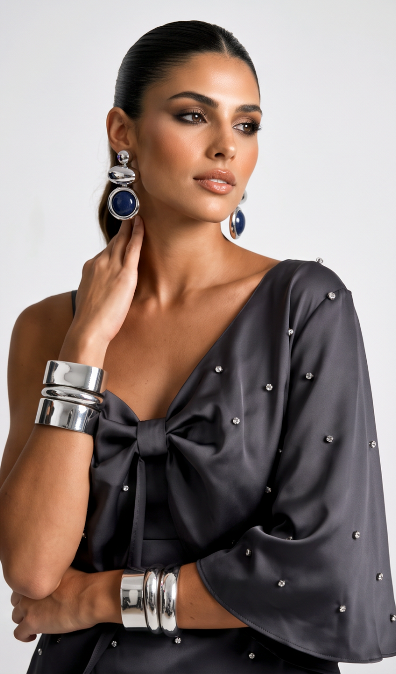 COR: PRETO [colmeia-image:84e4fedb-cd74-407c-88fd-18d2a9331008]