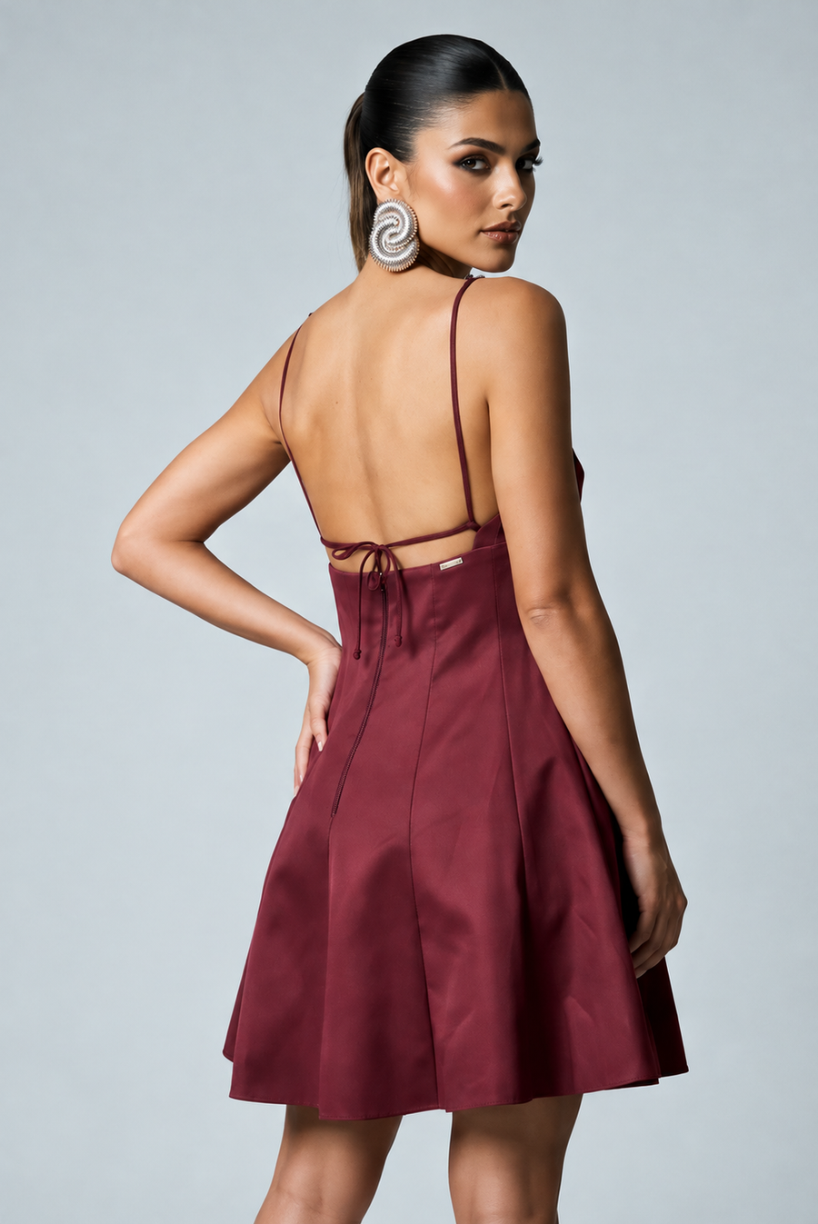 COR: VERMELHO BURGUNDY [colmeia-image:3e4903c0-3833-4384-9ee9-e8c2ac13a6b4]