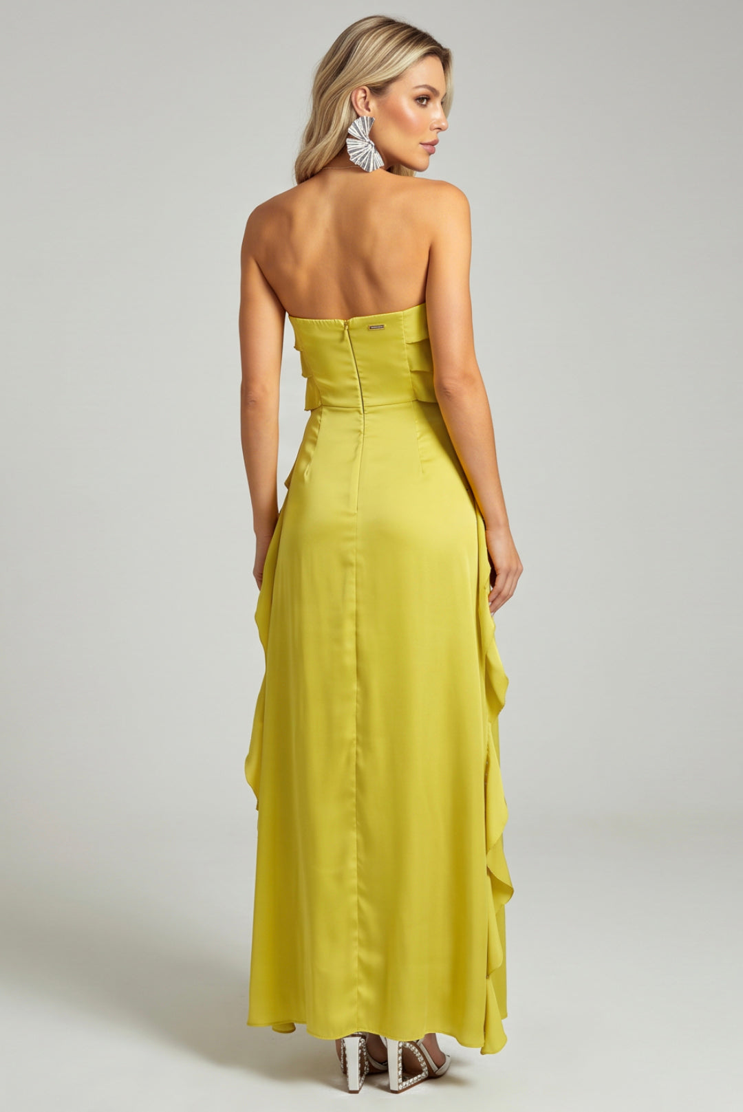 COR: AMARELO [colmeia-image:bab77aec-6964-4657-b755-f78d401528d3]