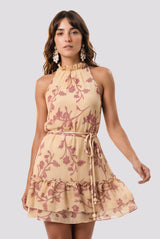 Vestido Curto Com Babados