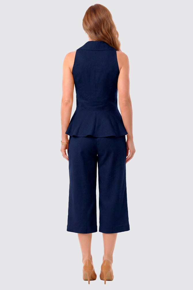 Conjunto Colete Com Peplum E Bermuda