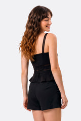 Short Curto Com Pregas