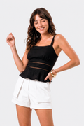Short Curto Com Pregas