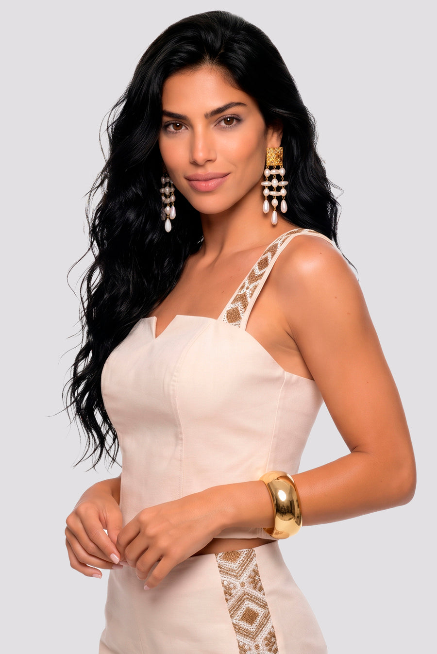 Conjunto De Blusa E Short Com Recortes Em Renda