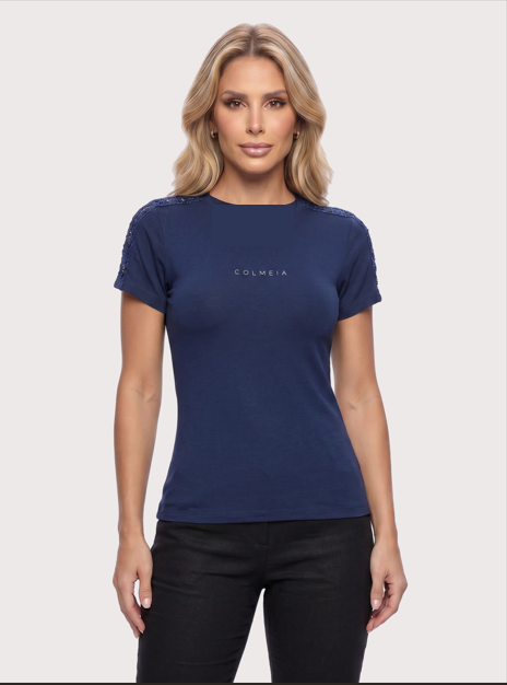 Blusa Com Aplicacao No Ombro